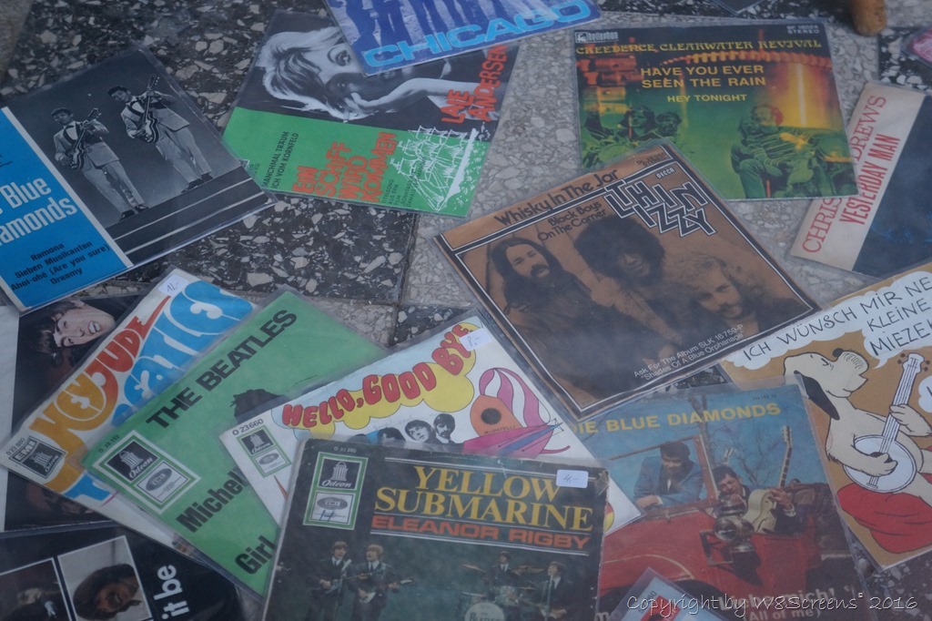 50.7725200,8.7678500